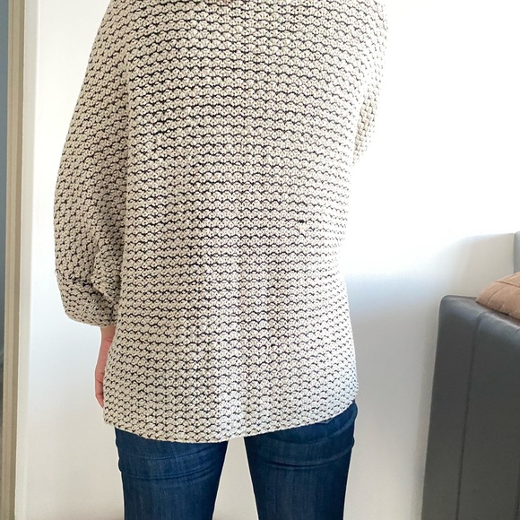 Zara Knit Canada - Picture 5 of 5